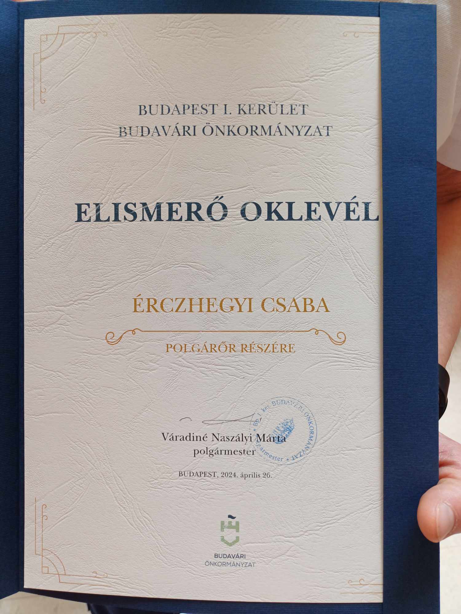 Messenger Creation B71605e2 92f3 49c8 8b0c E98dcc8cec8e